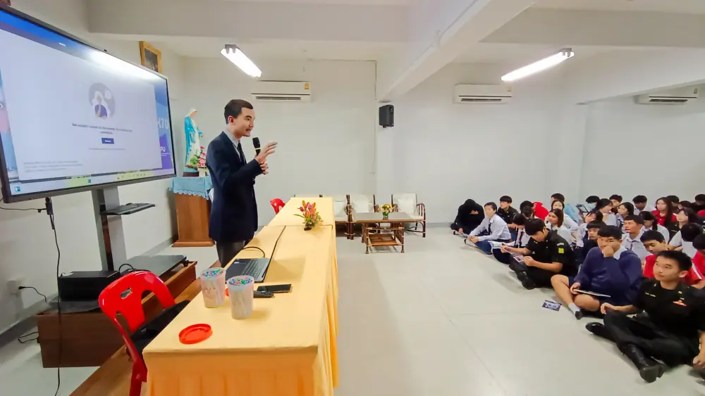 🎓 เปิดประตูสู่อนาคต! มหาวิทยาลัยธุรกิจบัณฑิตย์ จัดกิจกรรมแนะแนวการศึกษาต่อ ณ โรงเรียนภัทรวิทยา Unlocking Future Paths: Dhurakij Pundit University Holds Higher Education Guidance at Pataravitaya School