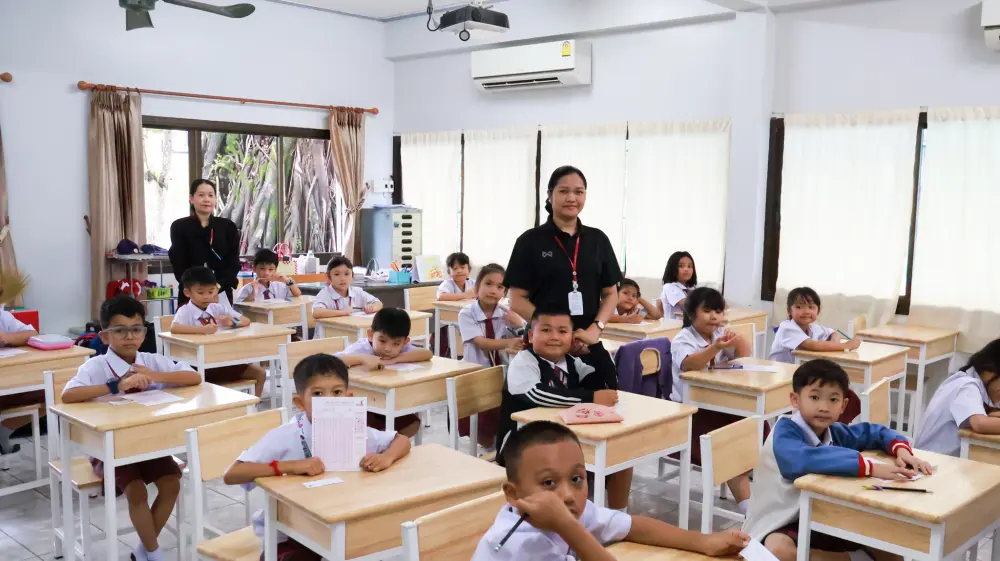 📚✨ โรงเรียนภัทรวิทยา ส่งเสริมศักยภาพทางภาษาอังกฤษ สู่เวทีการแข่งขันทางวิชาการ Center One ✨