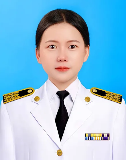 นางสาวมยุรา  ศิริธนารันดร์