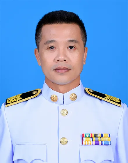 นายจักรพงศ์  ธรรมใจ